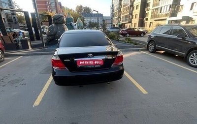 Toyota Camry V40, 2004 год, 750 000 рублей, 1 фотография