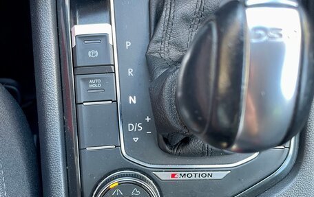 Volkswagen Tiguan II, 2017 год, 2 190 000 рублей, 12 фотография