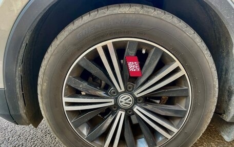 Volkswagen Tiguan II, 2017 год, 2 190 000 рублей, 15 фотография