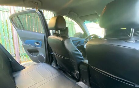 Chevrolet Cruze II, 2013 год, 800 000 рублей, 14 фотография