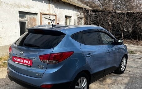 Hyundai ix35 I рестайлинг, 2012 год, 1 400 000 рублей, 4 фотография
