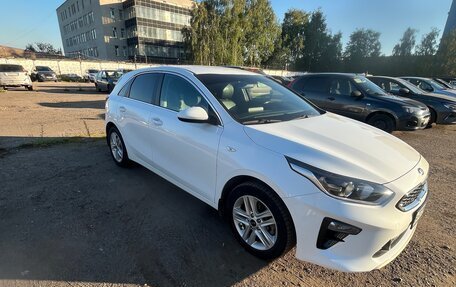 KIA cee'd III, 2018 год, 1 750 000 рублей, 4 фотография