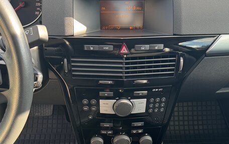 Opel Astra H, 2008 год, 667 000 рублей, 23 фотография