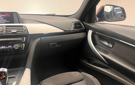 BMW 3 серия, 2017 год, 2 149 000 рублей, 17 фотография