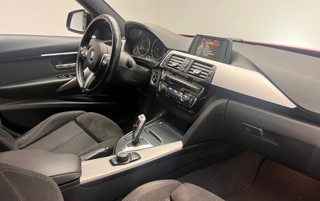 BMW 3 серия, 2017 год, 2 149 000 рублей, 14 фотография