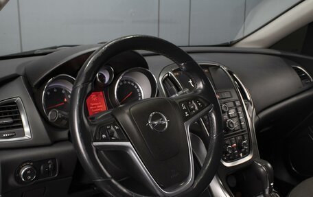 Opel Astra J, 2010 год, 580 000 рублей, 12 фотография