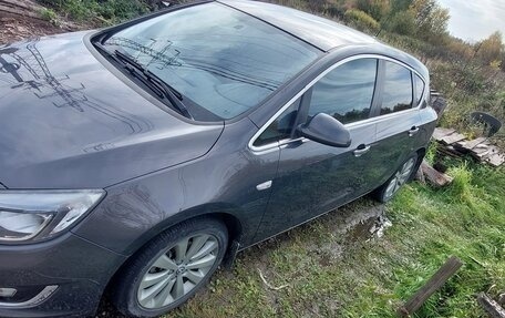 Opel Astra J, 2012 год, 900 000 рублей, 13 фотография
