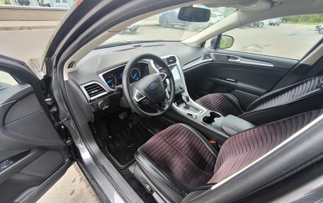 Ford Mondeo V, 2017 год, 1 800 000 рублей, 2 фотография