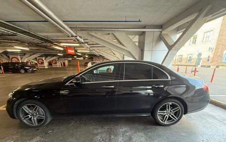 Mercedes-Benz E-Класс, 2019 год, 3 380 000 рублей, 3 фотография