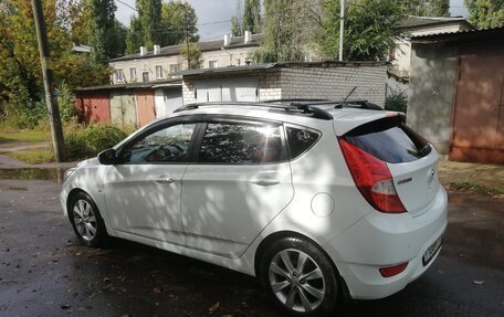 Hyundai Solaris II рестайлинг, 2013 год, 655 000 рублей, 5 фотография