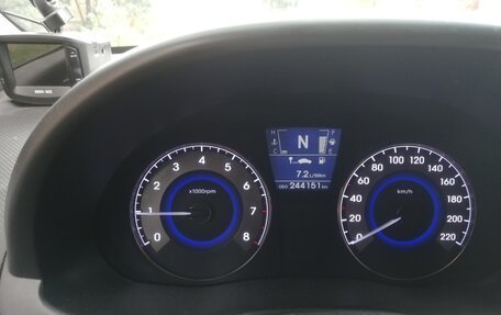 Hyundai Solaris II рестайлинг, 2013 год, 655 000 рублей, 22 фотография