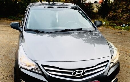 Hyundai Solaris II рестайлинг, 2016 год, 1 100 000 рублей, 4 фотография