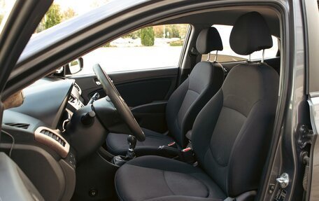 Hyundai Solaris II рестайлинг, 2013 год, 725 000 рублей, 11 фотография
