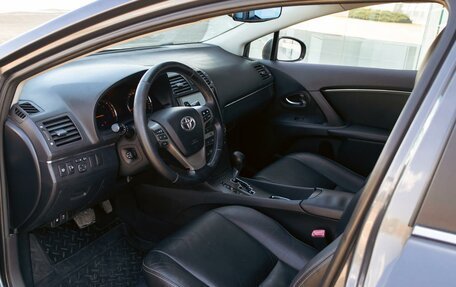 Toyota Avensis III рестайлинг, 2009 год, 995 000 рублей, 13 фотография