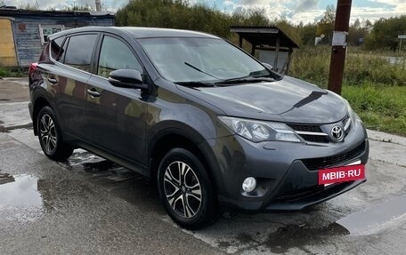 Toyota RAV4, 2013 год, 1 650 000 рублей, 3 фотография