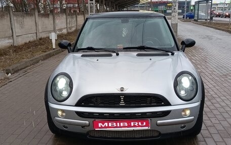 MINI Hatch, 2003 год, 600 000 рублей, 1 фотография