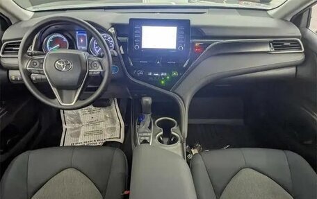 Toyota Camry, 2024 год, 3 500 000 рублей, 13 фотография