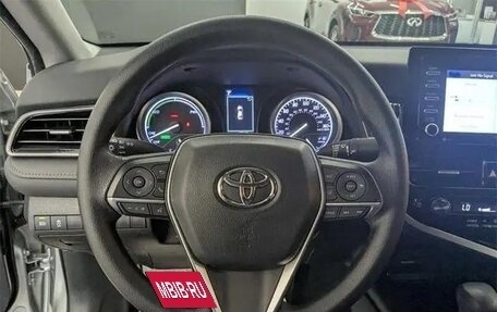 Toyota Camry, 2024 год, 3 500 000 рублей, 15 фотография