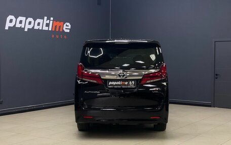 Toyota Alphard III, 2019 год, 5 200 000 рублей, 4 фотография
