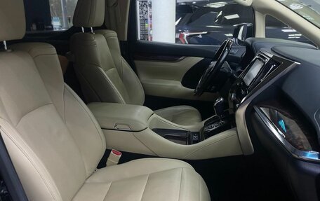 Toyota Alphard III, 2019 год, 5 200 000 рублей, 12 фотография