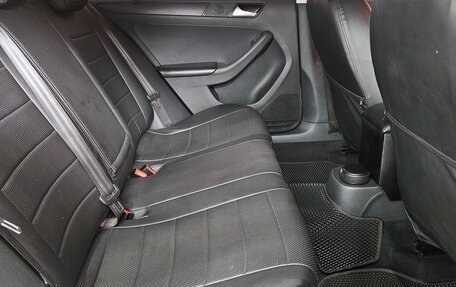 Volkswagen Jetta VI, 2014 год, 997 000 рублей, 15 фотография