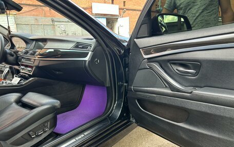 BMW 5 серия, 2011 год, 1 800 000 рублей, 11 фотография
