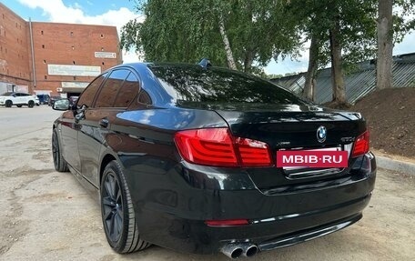 BMW 5 серия, 2011 год, 1 800 000 рублей, 16 фотография