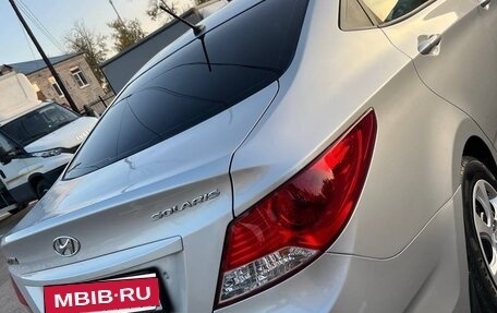 Hyundai Solaris II рестайлинг, 2011 год, 699 000 рублей, 6 фотография