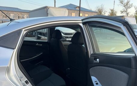 Hyundai Solaris II рестайлинг, 2011 год, 699 000 рублей, 27 фотография