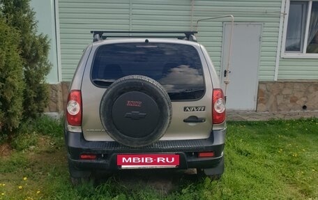 Chevrolet Niva I рестайлинг, 2013 год, 550 000 рублей, 7 фотография