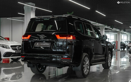 Toyota Land Cruiser, 2025 год, 13 600 000 рублей, 4 фотография