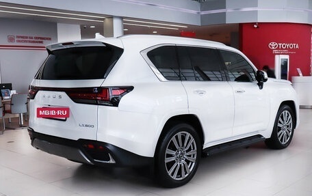 Lexus LX, 2024 год, 22 900 000 рублей, 5 фотография