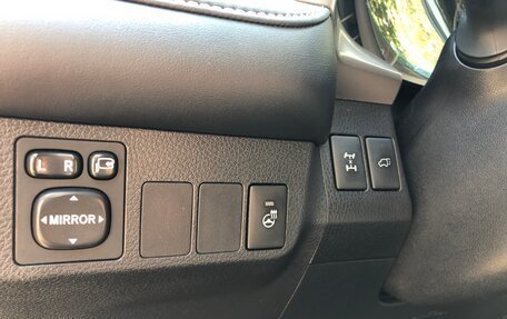 Toyota RAV4, 2018 год, 2 020 000 рублей, 11 фотография