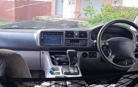 Mazda Bongo Friendee i рестайлинг, 1997 год, 500 000 рублей, 10 фотография