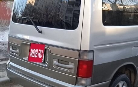 Mazda Bongo Friendee i рестайлинг, 1997 год, 500 000 рублей, 4 фотография