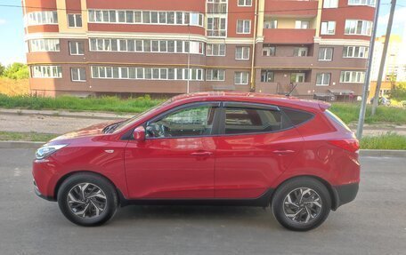 Hyundai ix35 I рестайлинг, 2015 год, 1 220 000 рублей, 2 фотография