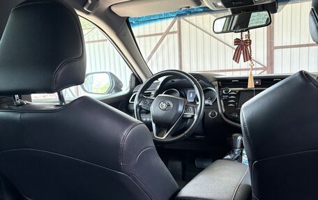 Toyota Camry, 2020 год, 2 700 000 рублей, 20 фотография