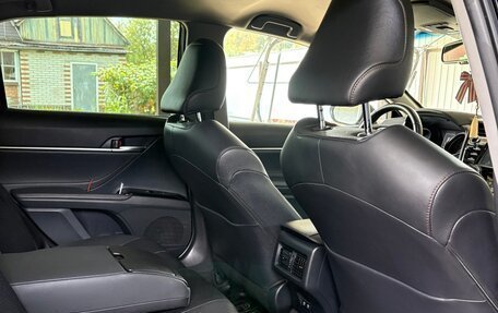 Toyota Camry, 2020 год, 2 700 000 рублей, 21 фотография