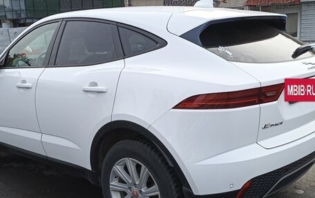 Jaguar E-Pace, 2018 год, 2 500 000 рублей, 4 фотография