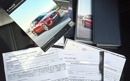 Jaguar E-Pace, 2018 год, 2 500 000 рублей, 15 фотография