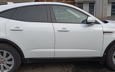 Jaguar E-Pace, 2018 год, 2 500 000 рублей, 7 фотография