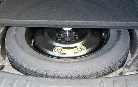 Jaguar E-Pace, 2018 год, 2 500 000 рублей, 22 фотография