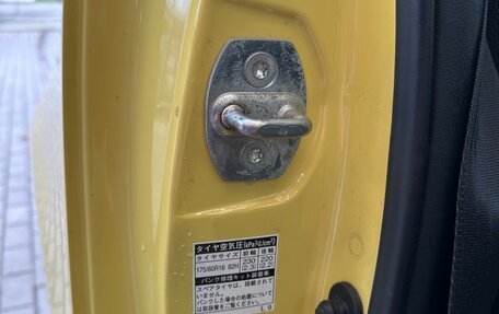 Toyota iQ, 2010 год, 780 000 рублей, 18 фотография