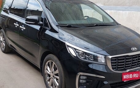 KIA Carnival III, 2019 год, 2 999 999 рублей, 28 фотография