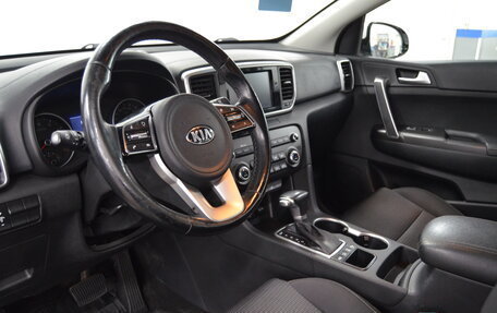 KIA Sportage IV рестайлинг, 2018 год, 1 920 000 рублей, 8 фотография