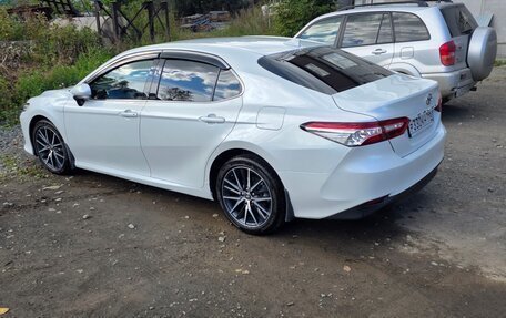 Toyota Camry, 2021 год, 1 150 000 рублей, 2 фотография