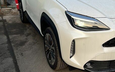 Toyota Yaris Cross, 2020 год, 2 490 000 рублей, 4 фотография