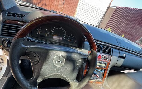 Mercedes-Benz E-Класс, 2000 год, 580 000 рублей, 16 фотография