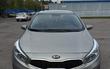 KIA cee'd III, 2017 год, 1 300 000 рублей, 2 фотография