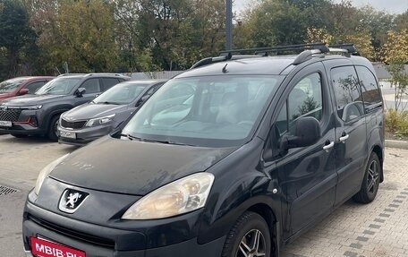 Peugeot Partner II рестайлинг 2, 2011 год, 780 000 рублей, 3 фотография